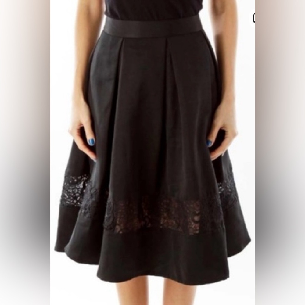 NWT Express Black Full Skirt with Lace Panel Insert. Grosgrain Fabric. Sz 6